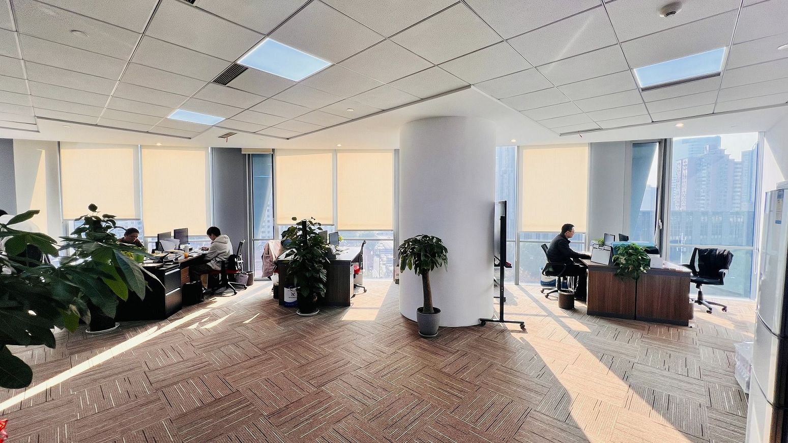 户外广告发布需要办理的审批手续？